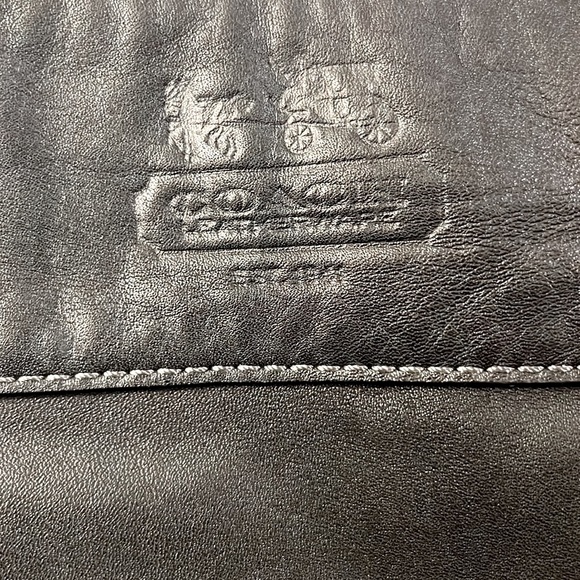 100% Authentic Coach Zoe Vintage Black Leather Handbag with Chrome Hardware - Picture 9 of 10